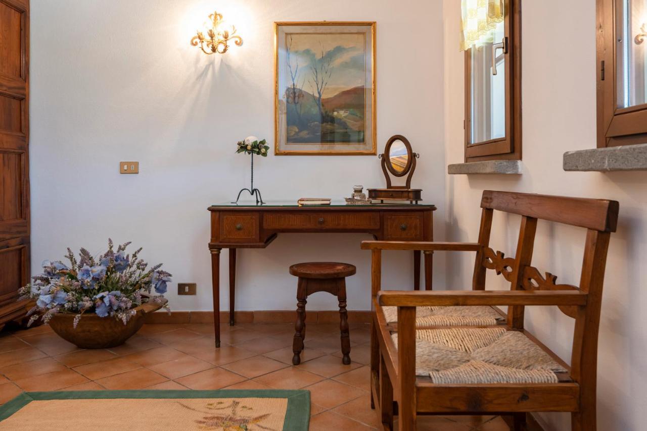 Agriturismo La Rombaia Кастильоне дела Пеская Екстериор снимка