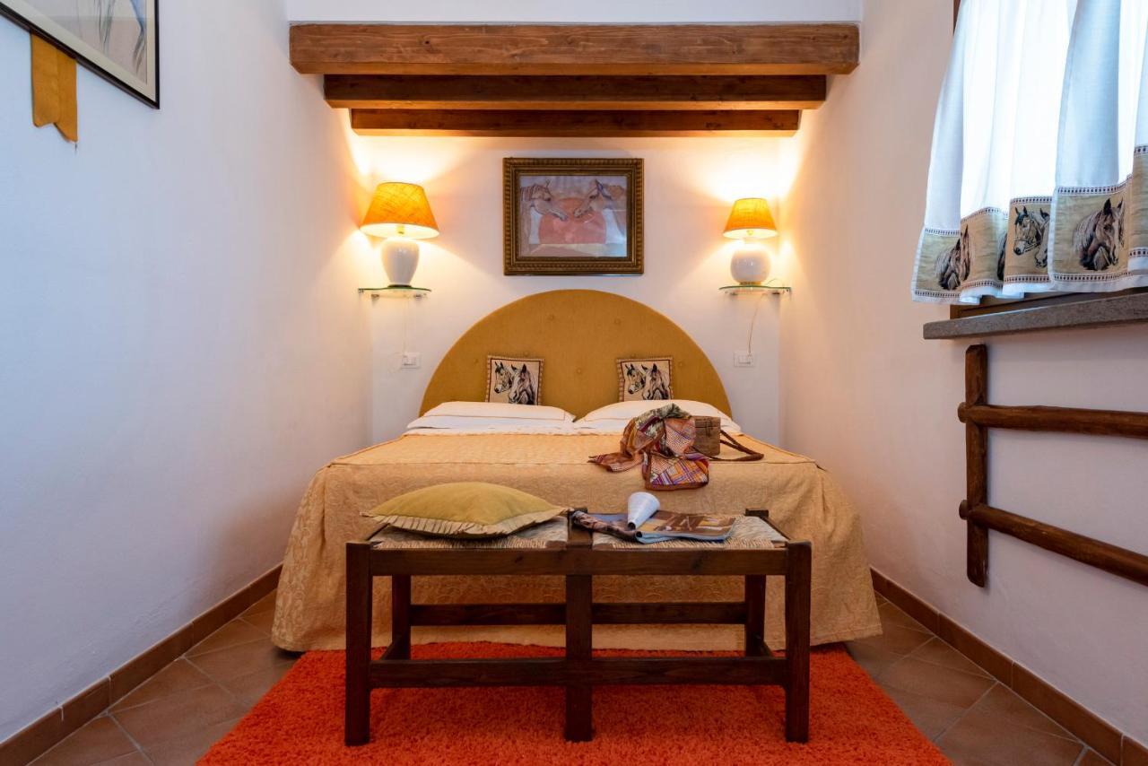 Agriturismo La Rombaia Кастильоне дела Пеская Екстериор снимка